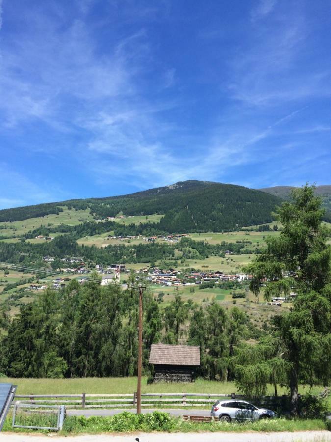 Apartmán Chasa Chalur Fliess Exteriér fotografie